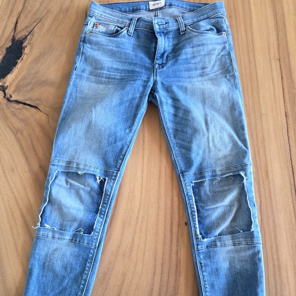 Hudson jeans with knee patch distressed size 26
